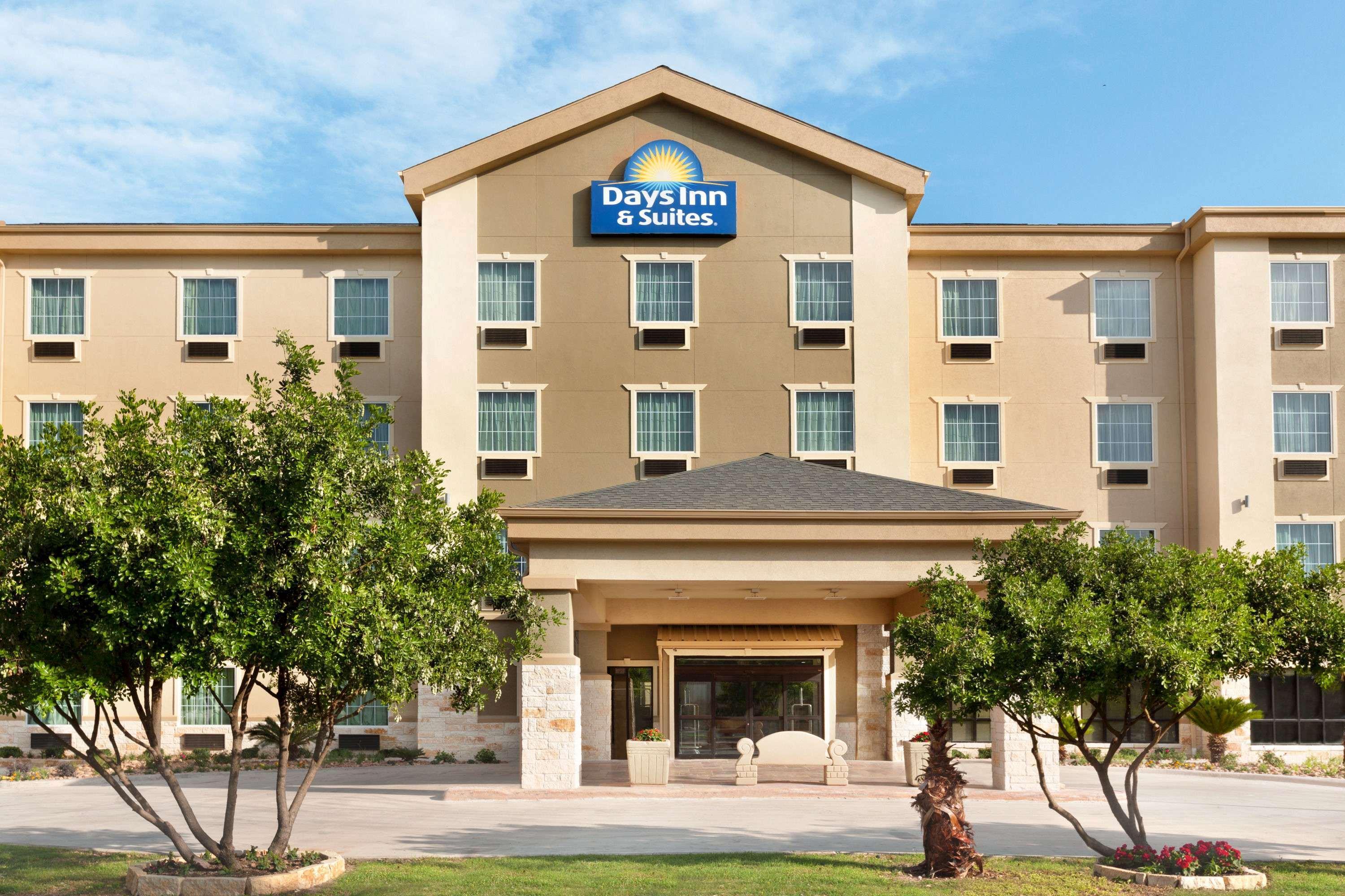 Studio 6 San Antonio - East Exterior photo